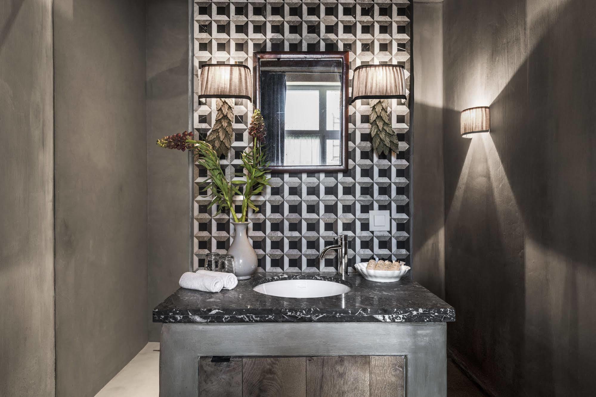 Hign-End Getaway In Heart Of Medieval Bruges - Katelijne Esterno foto