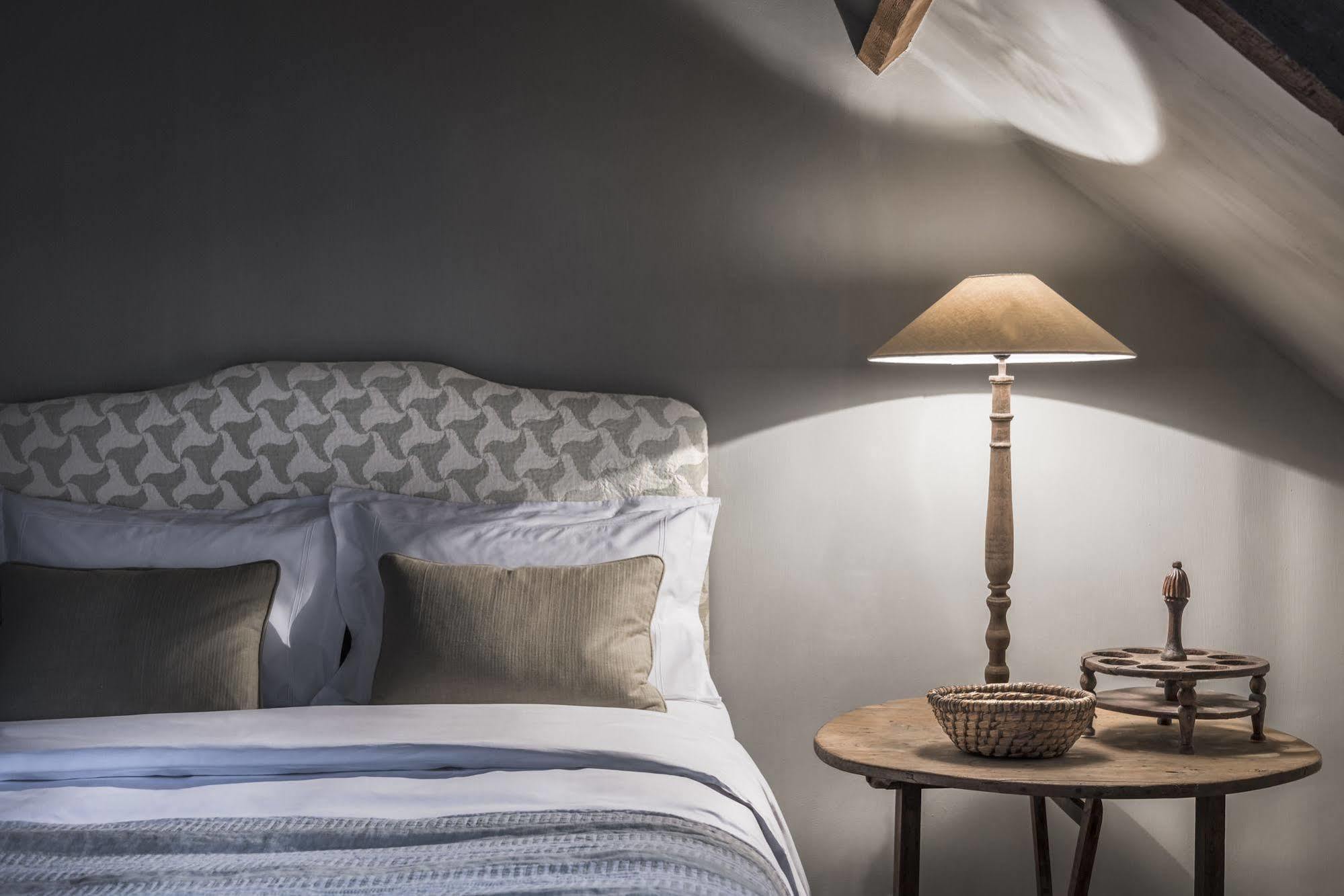 Hign-End Getaway In Heart Of Medieval Bruges - Katelijne Esterno foto